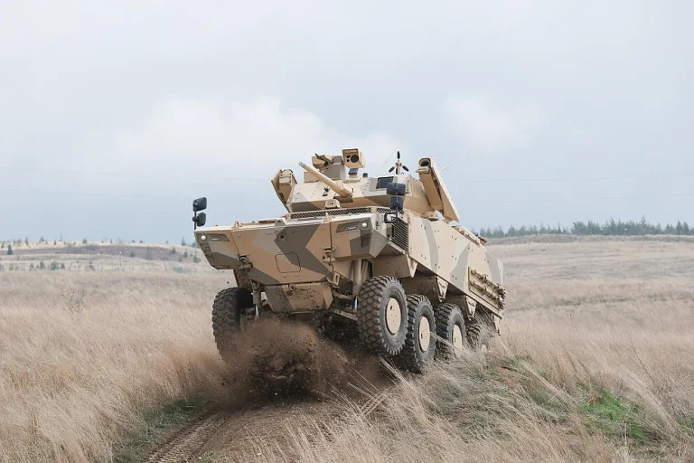 How FNSS Stretched PARS From a 4×4 Scout to an 8×8 Fighting Vehicle